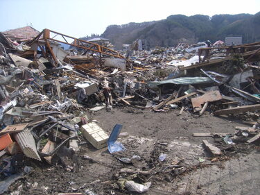 震災後の栄町