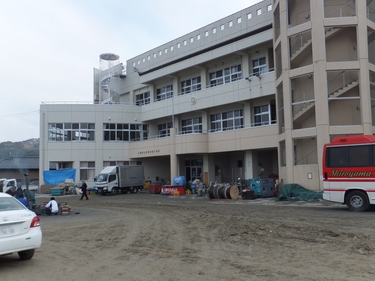 避難所（吉里吉里小学校）