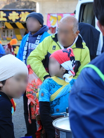 2011年12月大槌川で開催されたおおつち鮭まつり