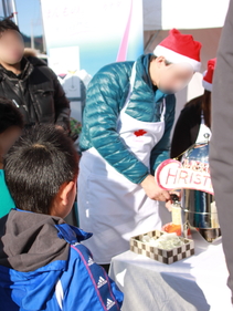 2011年12月大槌川で開催されたおおつち鮭まつり