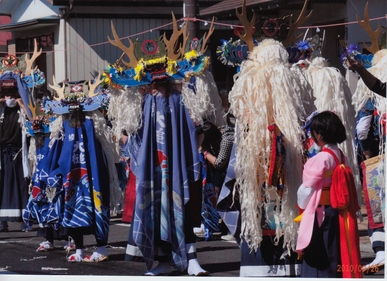 大槌祭りでの上京鹿子踊り
