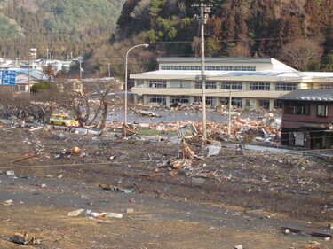震災翌朝の町