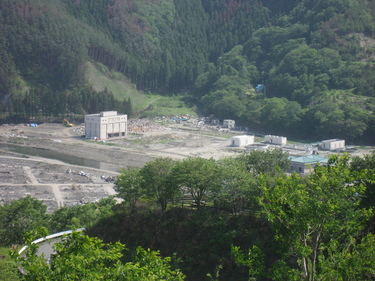 大槌城跡から撮った浄化センター