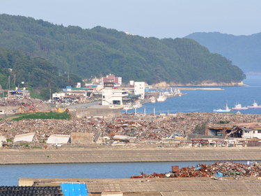 震災4か月後の状況