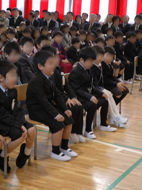 新大槌小学校の入学式。